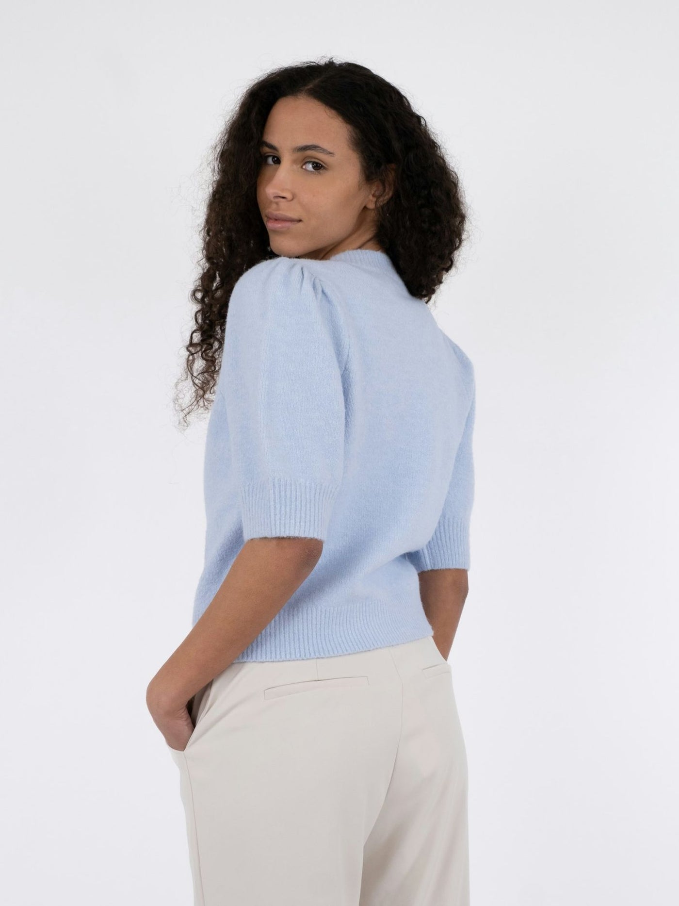 TRUDY KNIT CARDIGAN LIGHT BLUE