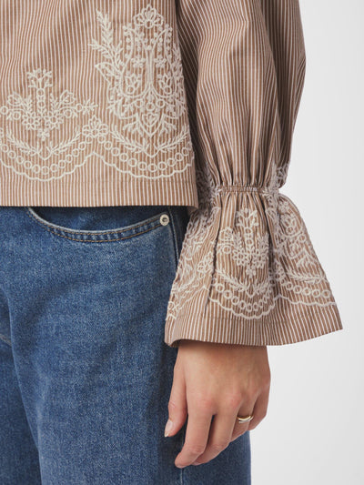 AMARA STRIPED BLOUSE CAMEL