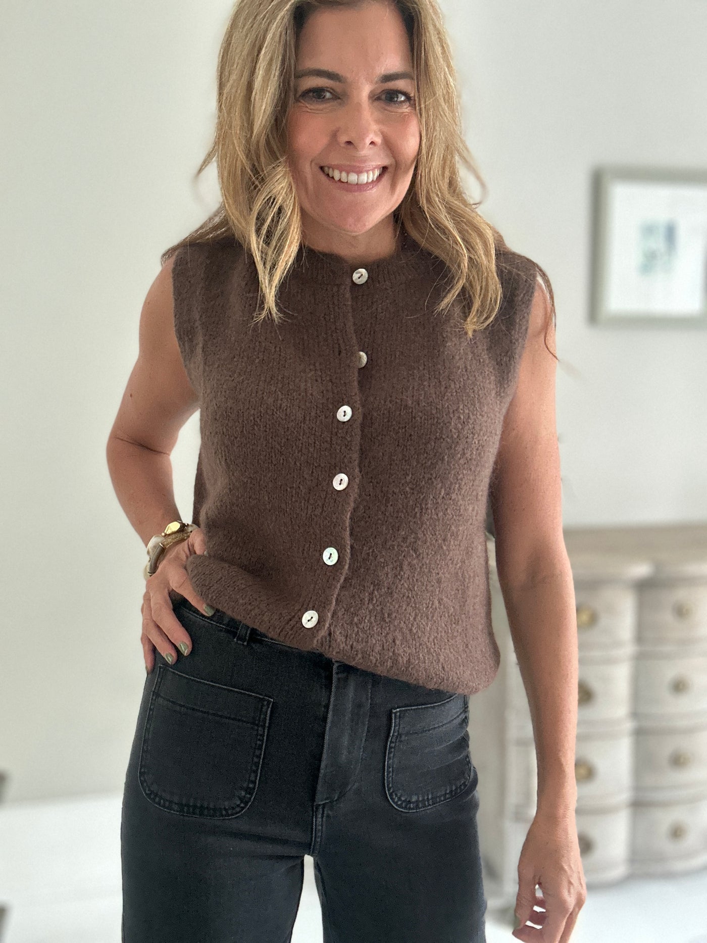 CLAUDY KNIT VEST CHOCOLATE BROWN