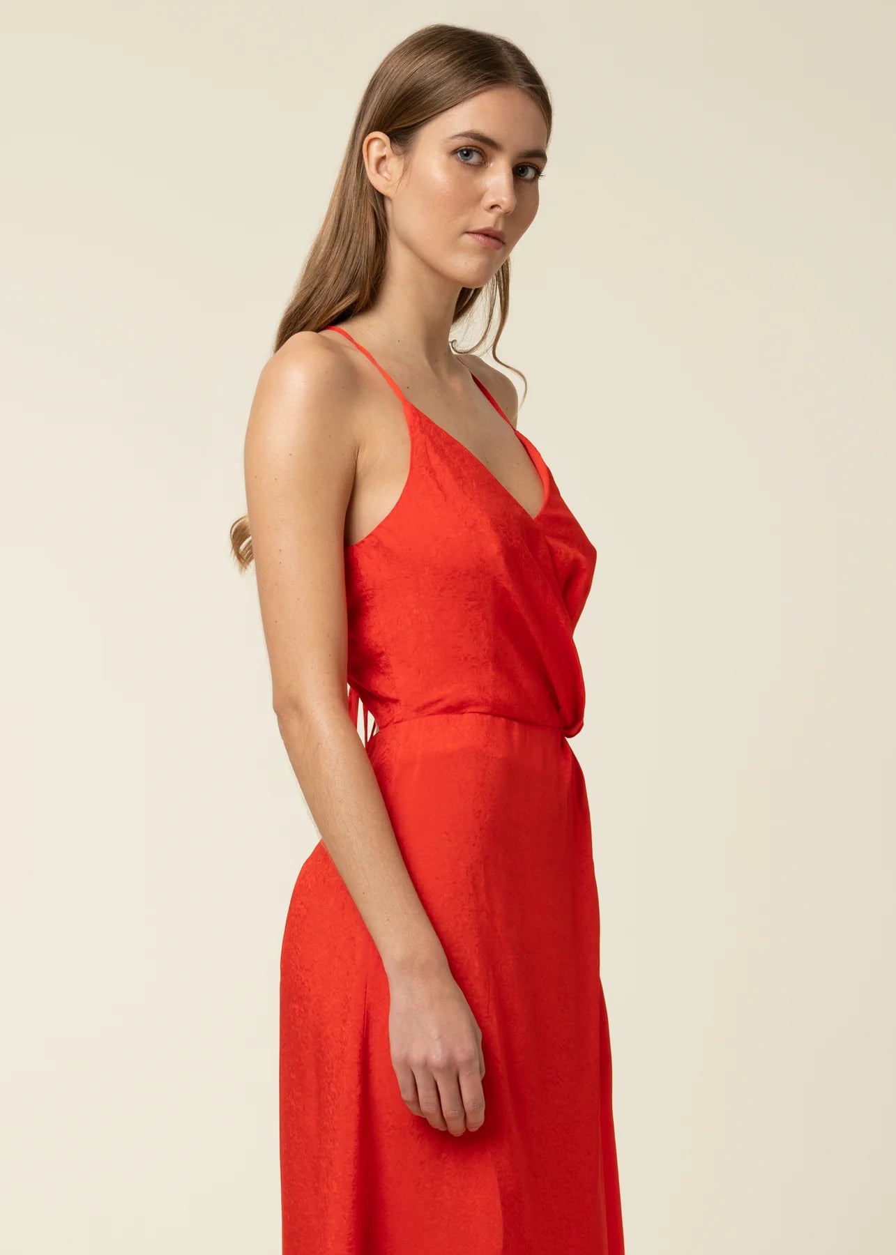 VALIA MIDI DRESS RED