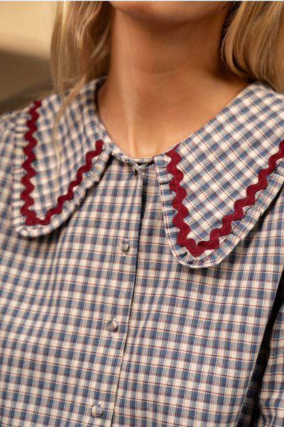BETH BLOUSE BLUE STRIPES