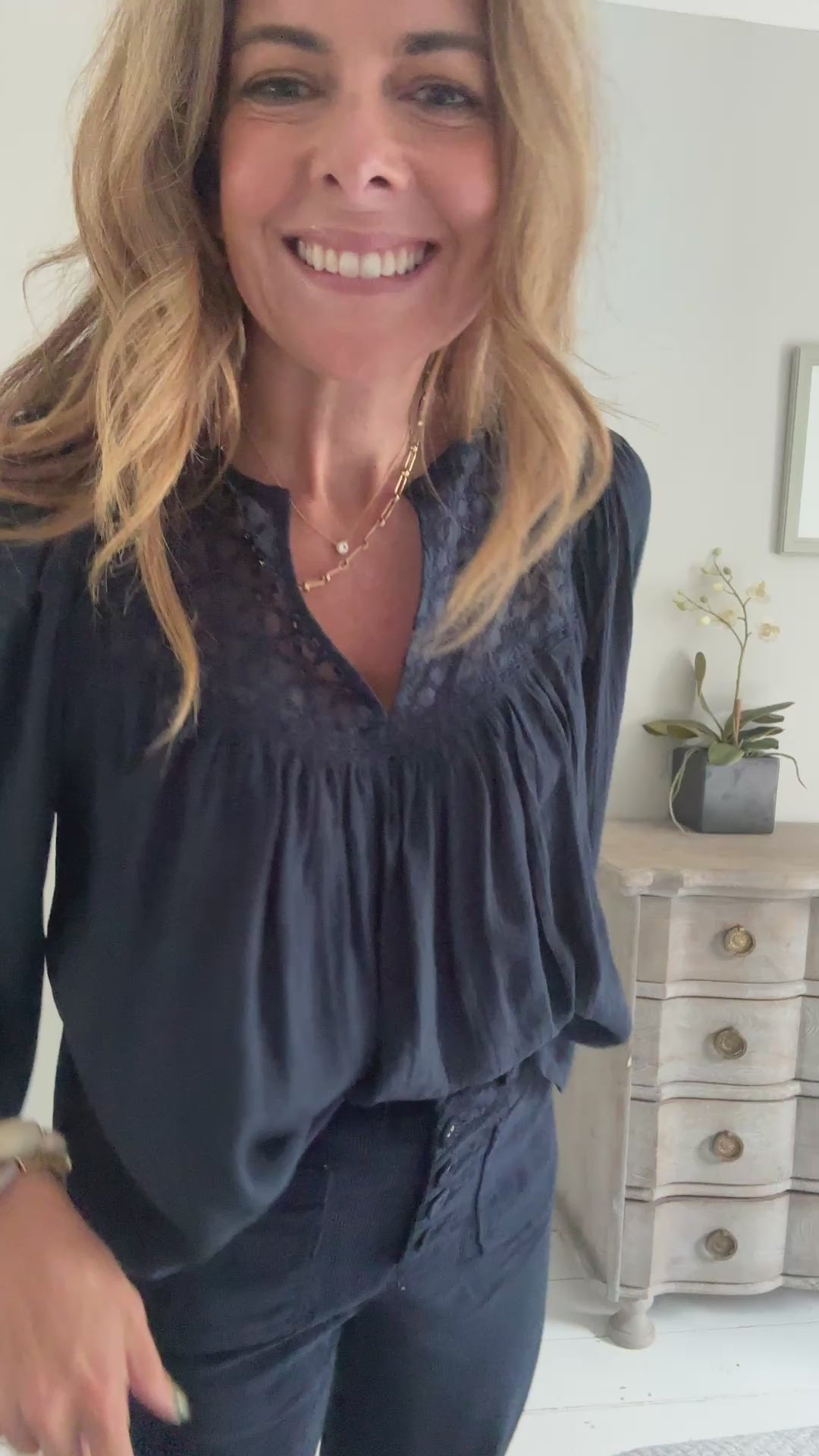 BEATRICE BLOUSE NAVY