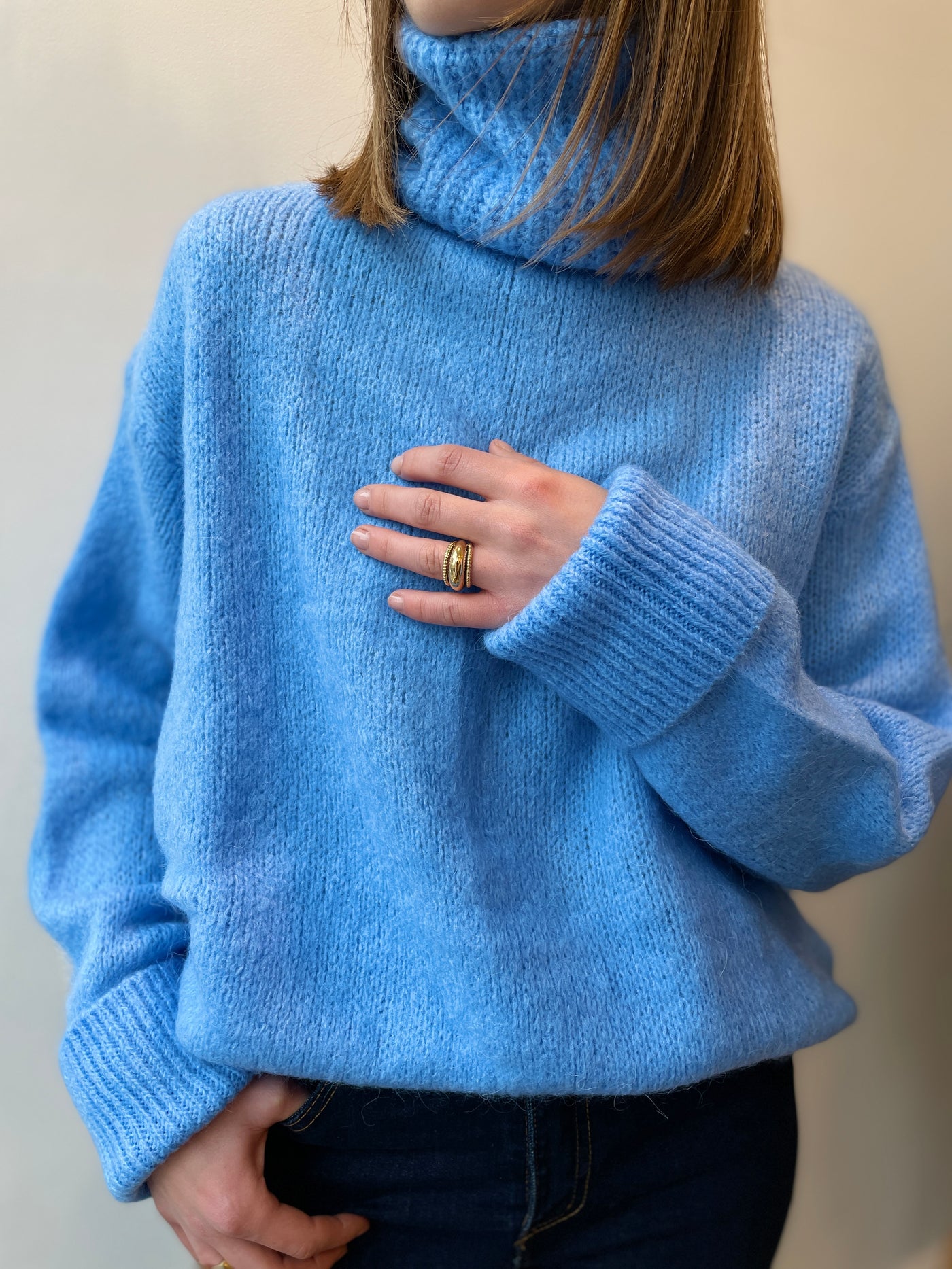 ROMAIN TURTLENECK BLUE